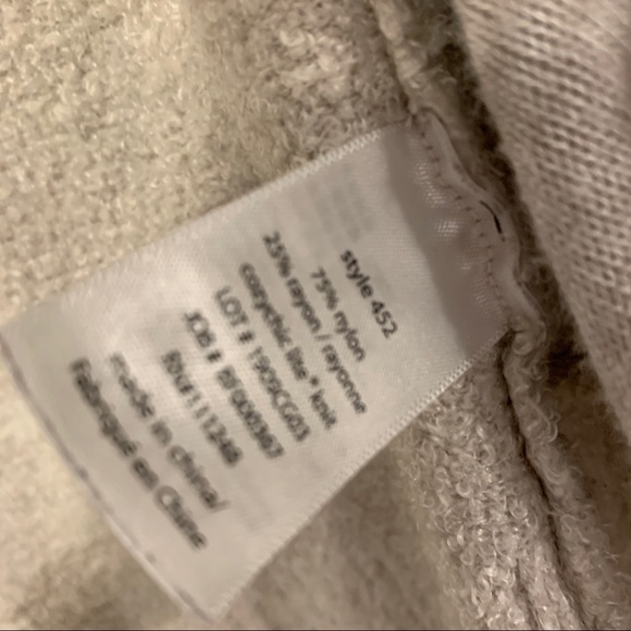 Barefoot Dreams Circle Cardigan - Picture 7 of 9